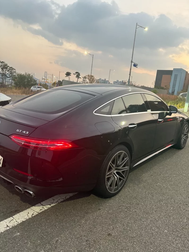 Mercedes-Benz AMG GT