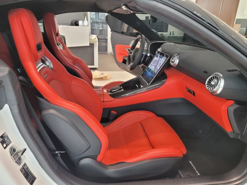 Mercedes-Benz SL-Class