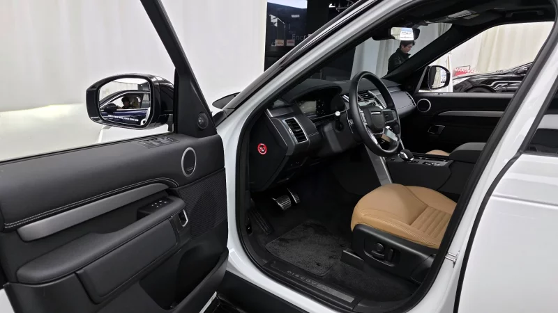 Land Rover DISCOVERY