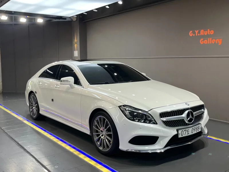 Mercedes-Benz CLS-Class