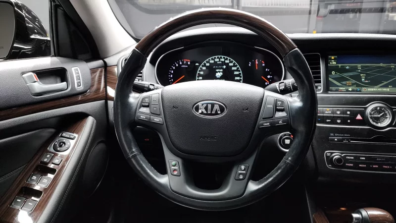 Kia K7
