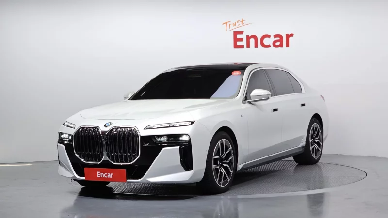 BMW 7-Series