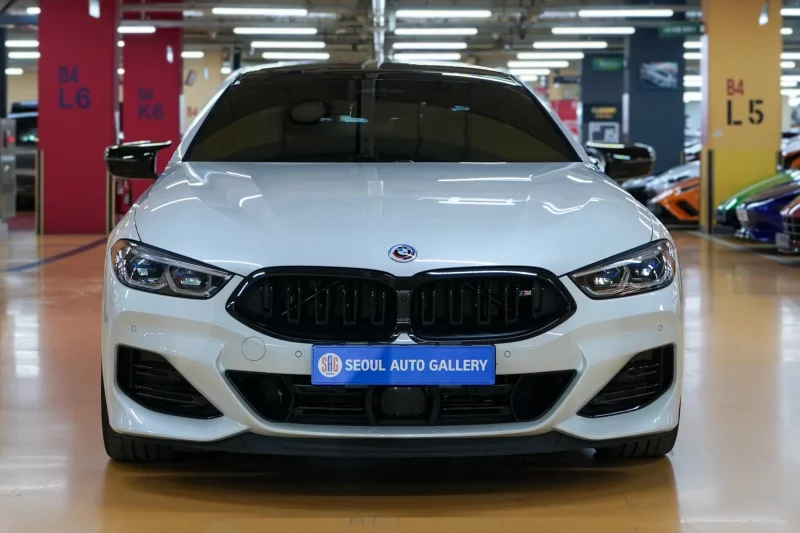 BMW 8-Series