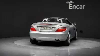 Mercedes-Benz SLK-Class