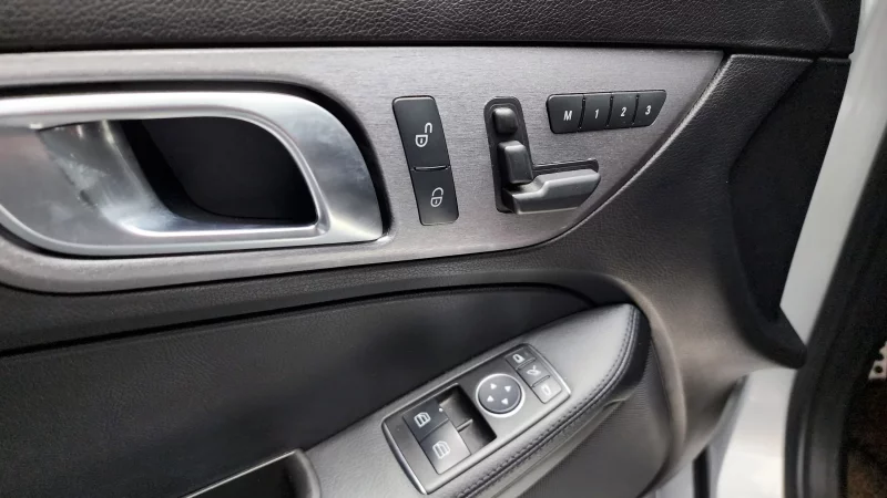 Mercedes-Benz SLK-Class