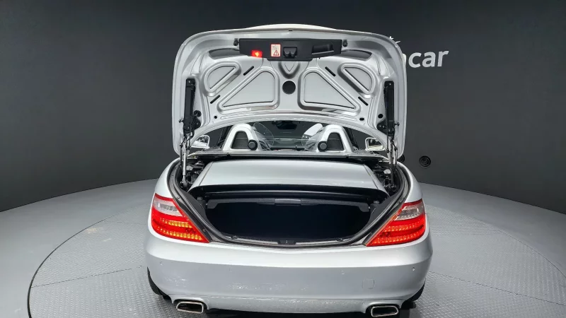 Mercedes-Benz SLK-Class