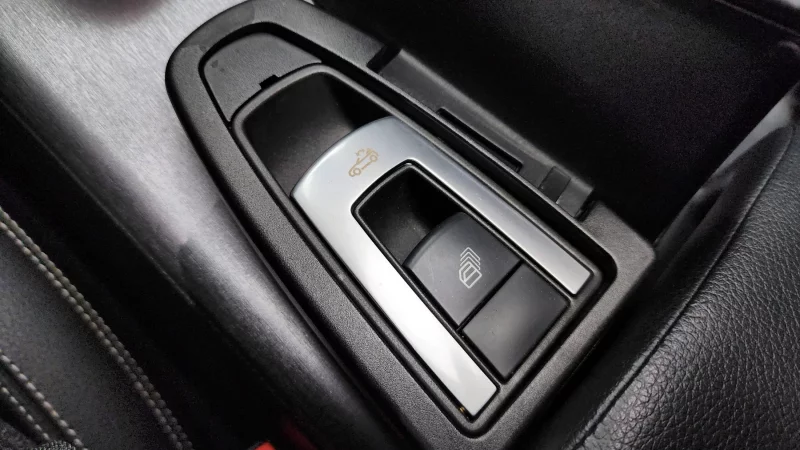 Mercedes-Benz SLK-Class