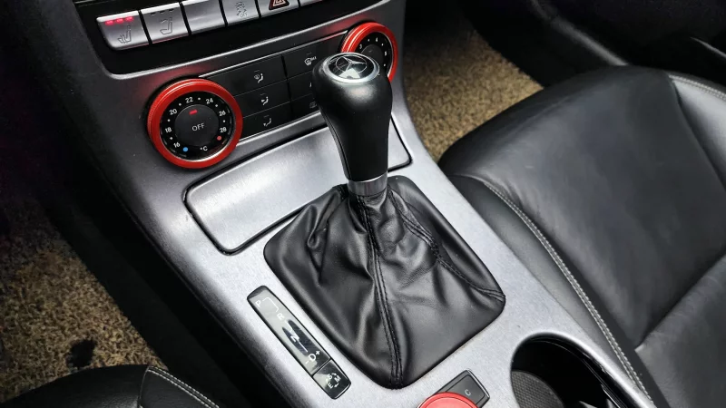 Mercedes-Benz SLK-Class