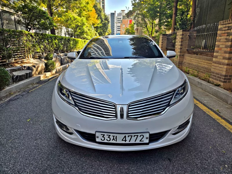 Lincoln MKZ