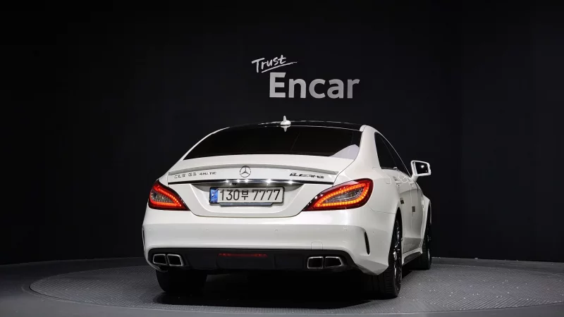 Mercedes-Benz CLS-Class