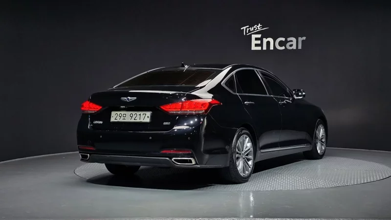 Hyundai Genesis
