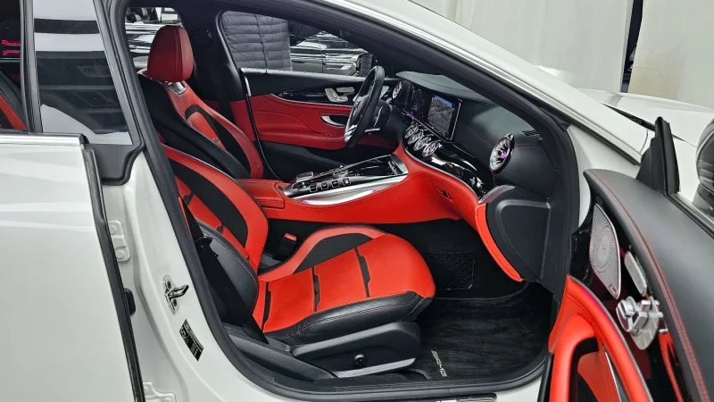 Mercedes-Benz AMG GT