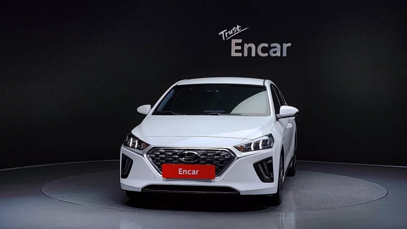 Hyundai Ioniq