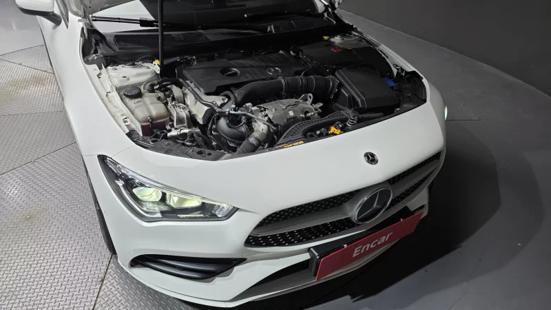 Mercedes-Benz CLA-Class