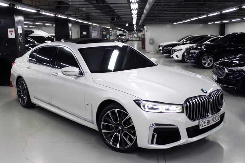 BMW 7-Series