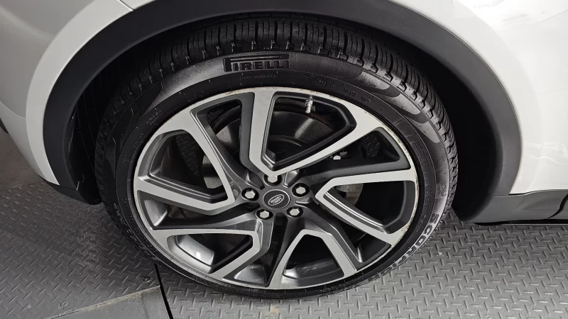 Land Rover DISCOVERY