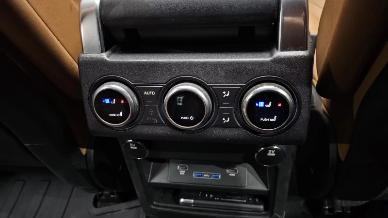 Land Rover DISCOVERY