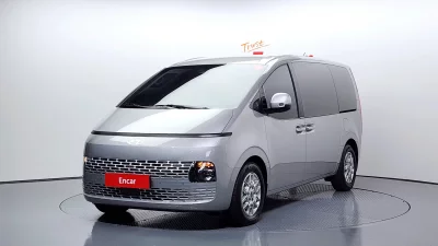 Hyundai Staria