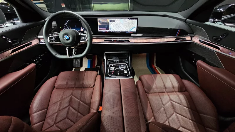 BMW 7-Series