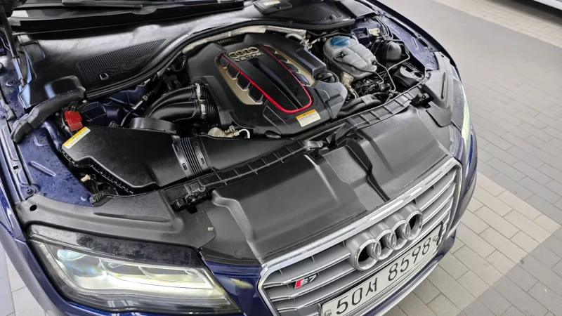 Audi S7