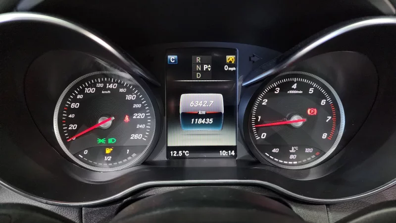 Mercedes-Benz C-Class