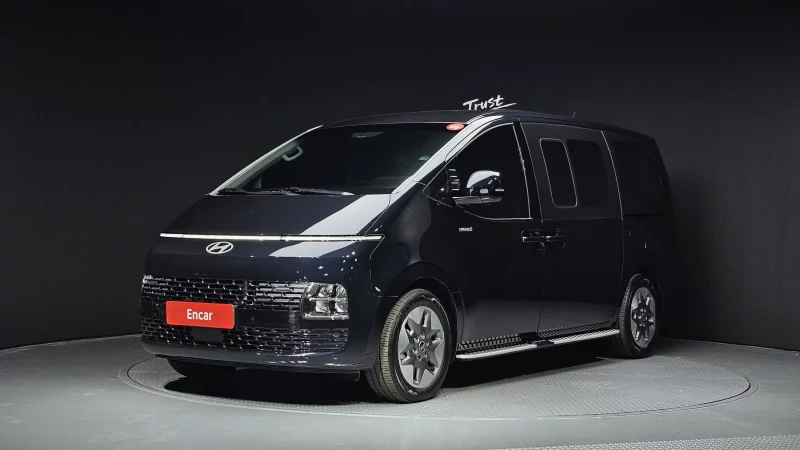 Hyundai Staria