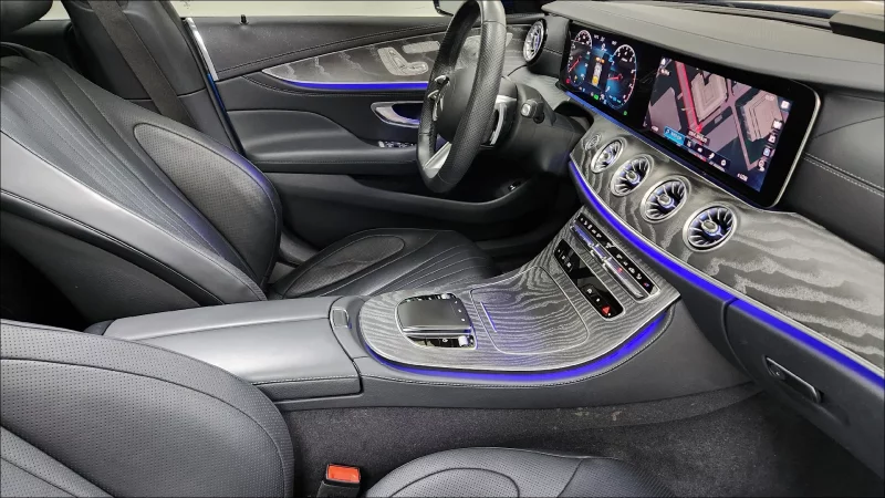 Mercedes-Benz CLS-Class