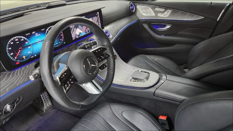 Mercedes-Benz CLS-Class