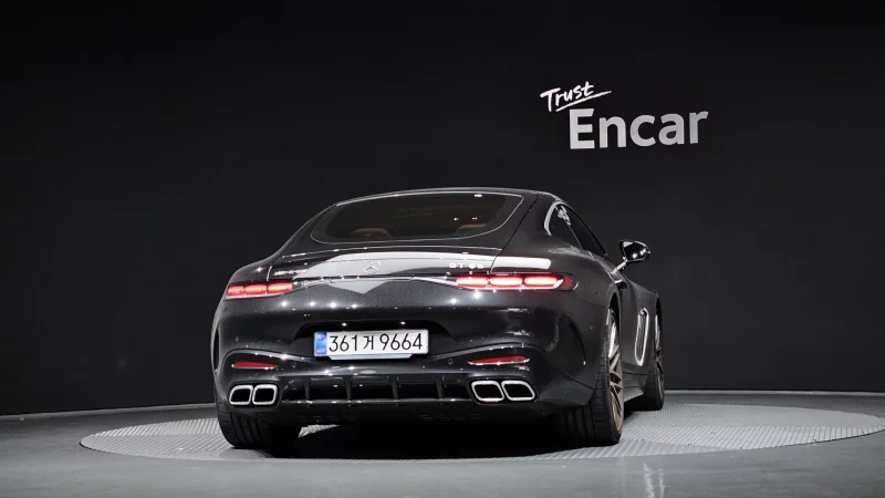 Mercedes-Benz AMG GT