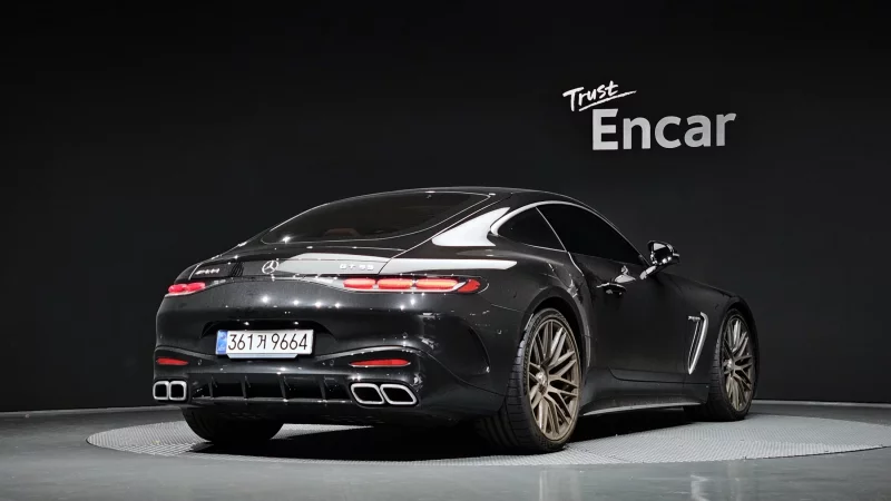 Mercedes-Benz AMG GT