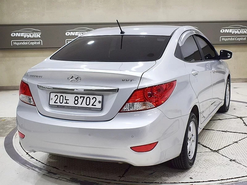 Hyundai Accent