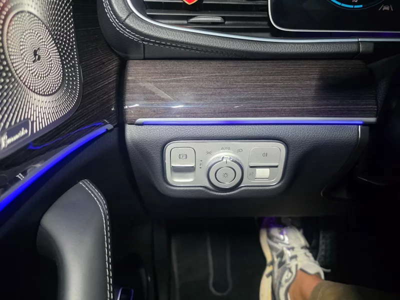 Mercedes-Benz GLE-Class