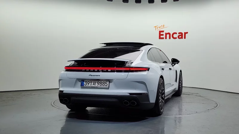 Porsche PANAMERA