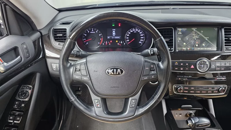 Kia K7