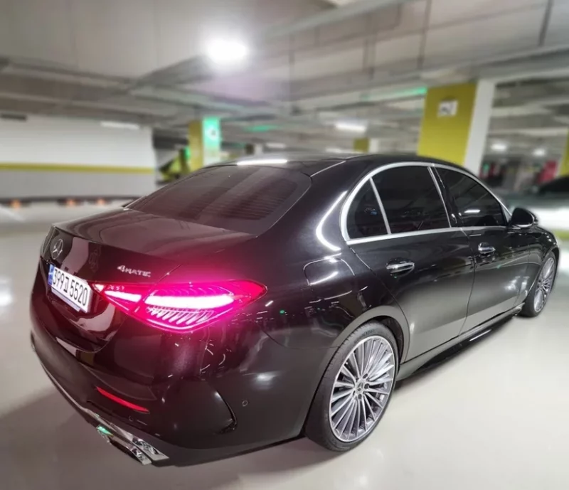 Mercedes-Benz C-Class
