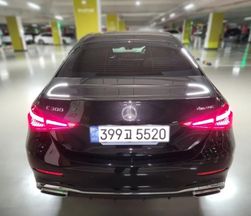 Mercedes-Benz C-Class