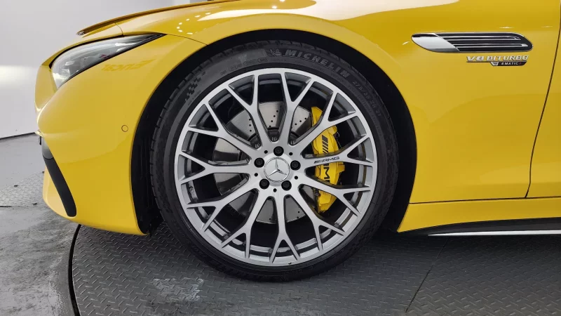 Mercedes-Benz SL-Class