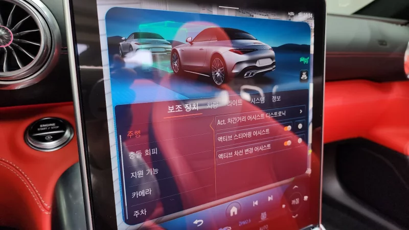 Mercedes-Benz SL-Class