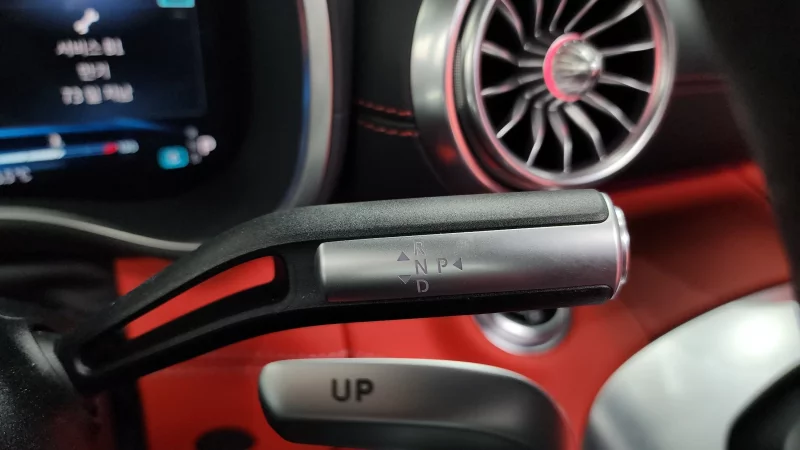 Mercedes-Benz SL-Class