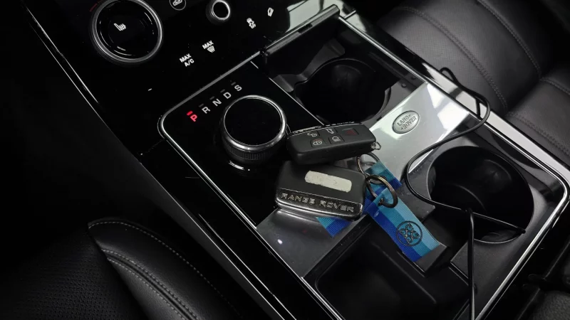 Land Rover RANGE ROVER VELAR