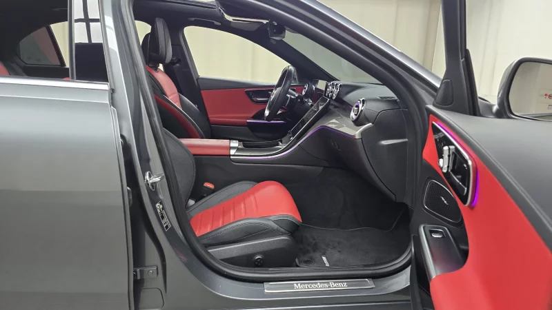 Mercedes-Benz C-Class