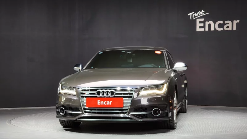 Audi S7