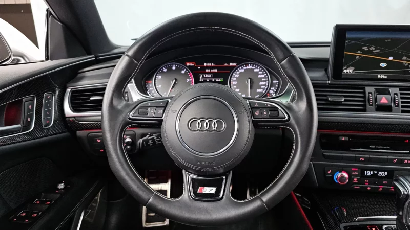 Audi S7