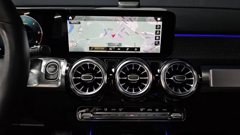 Mercedes-Benz GLB-Class