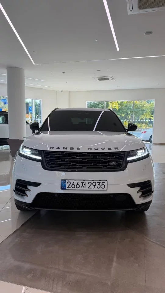 Land Rover RANGE ROVER VELAR