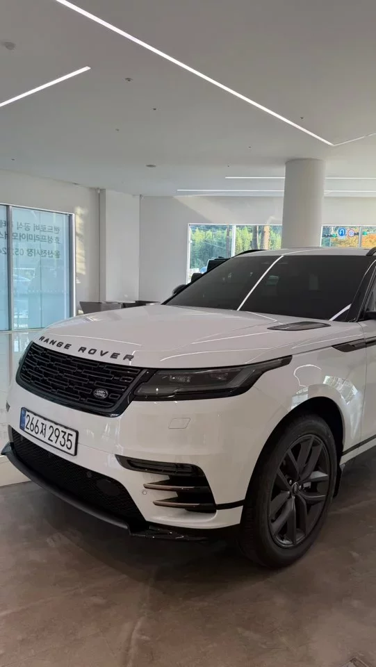 Land Rover RANGE ROVER VELAR