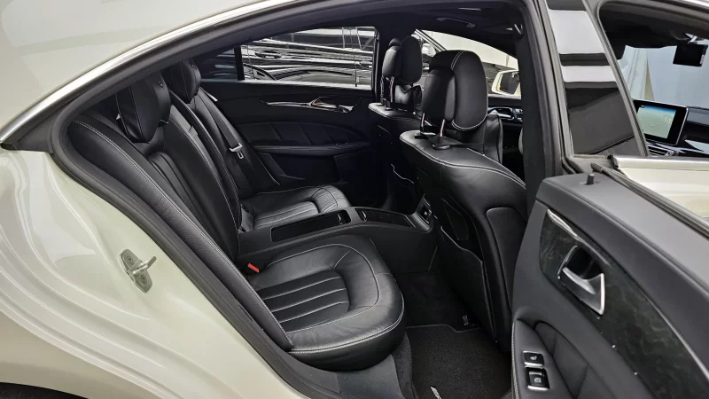 Mercedes-Benz CLS-Class