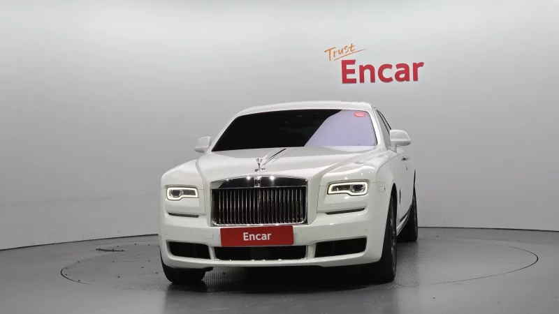 Rolls-Royce GHOST