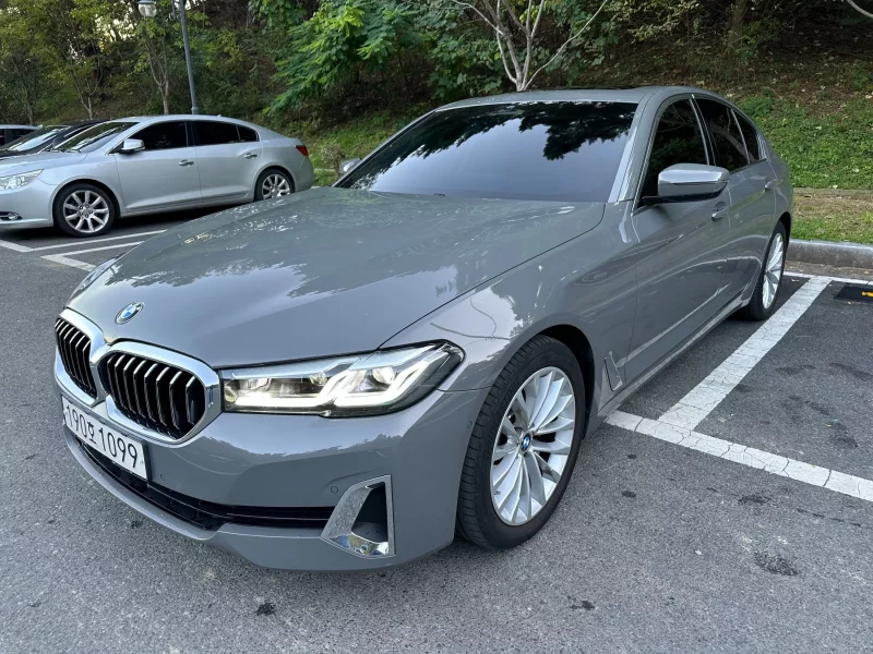 BMW 5-Series