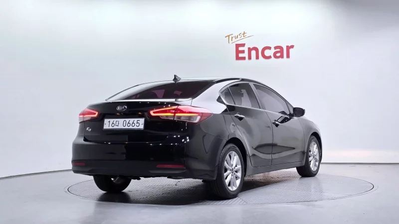 Kia K3